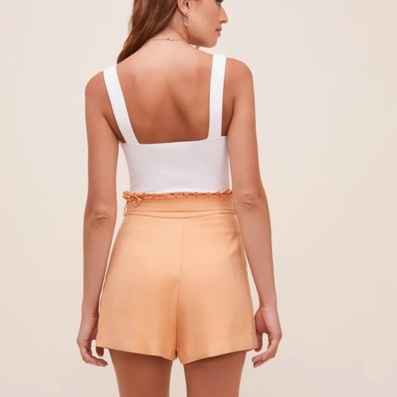 NWT ASTR Linen Blend Paperbag pleated Shorts - Picture 2 of 9